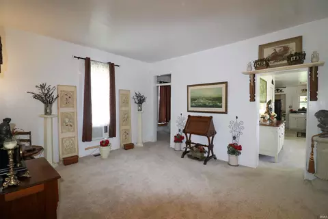 Entry Way - 215 E Commerce St, Dunkirk, IN 47336 photo 1 of 2