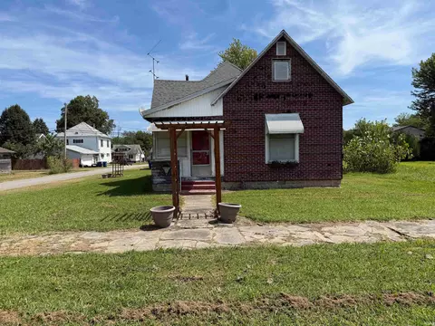 602 S Lawton St, Jasonville, IN 47438