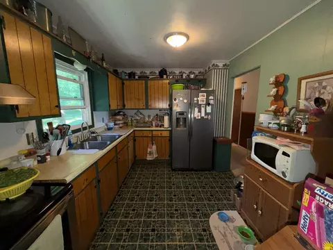 Kitchen - 1852 Hancock Ave, Mitchell, IN 47446 photo 1 of 3