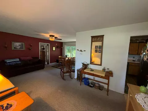 Living - 1852 Hancock Ave, Mitchell, IN 47446 photo 3 of 4