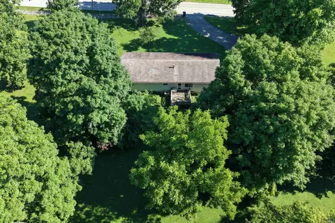 View/Area - 1852 Hancock Ave, Mitchell, IN 47446 photo 2 of 3