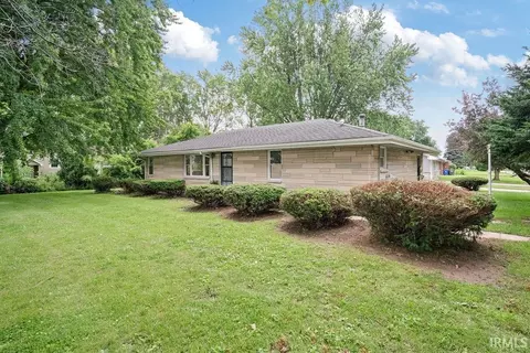 2225 W Sycamore St, Kokomo, IN 46901