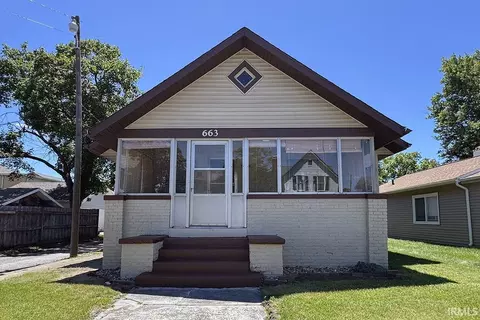 663 Fulton St, Elkhart, IN 46514