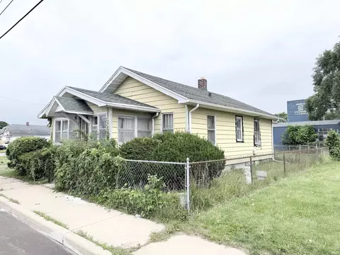2317 Linden St, South Bend, IN 46628