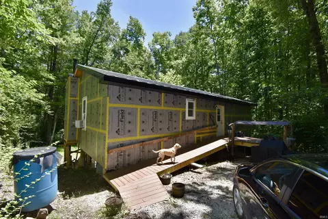 1625 W Cr 900 S Rd, Oakland City, IN 47660