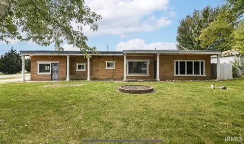 694 S 1st St, Wilkinson, IN 46186