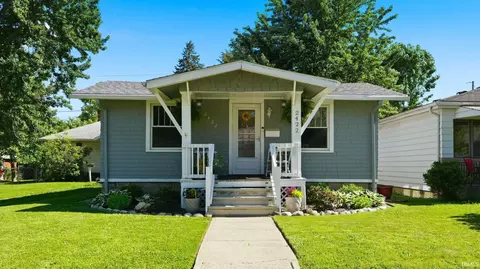 2422 Dodge Ave, Fort Wayne, IN 46805
