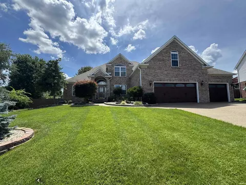 6100 Pebble Stone Dr, Evansville, IN 47715