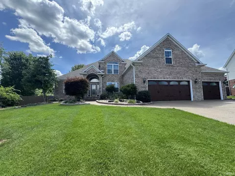 6100 Pebble Stone Dr, Evansville, IN 47715