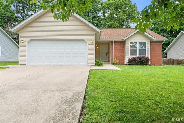 7160 W Upland Ct, Bloomington, IN 47404