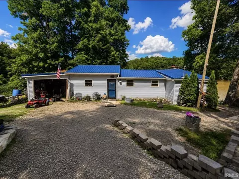 4476 E North Rd, Greensburg, IN 47240