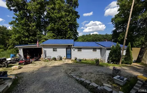 4476 E North Rd, Greensburg, IN 47240