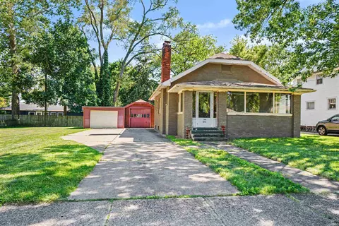1815 E Beardsley Ave, Elkhart, IN 46514