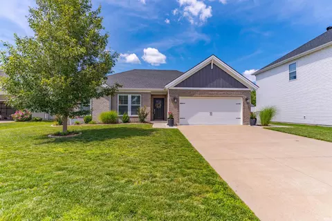 2536 Antilles Dr, Evansville, IN 47725