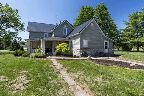 2144 S County Rd 1300 E, Frankfort, IN 46041