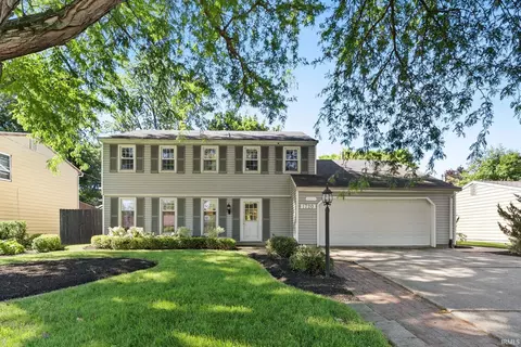 1720 Douglas Ln, New Haven, IN 46774