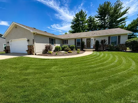 3426 N West Shafer Dr, Monticello, IN 47960