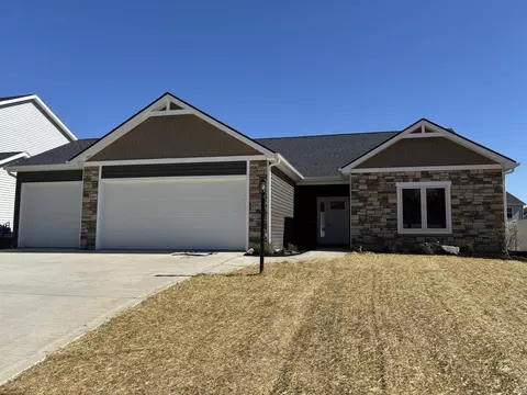 13904 Diavik Pl, Fort Wayne, IN 46845