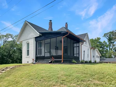 39 N 275 W Rd, Princeton, IN 47670