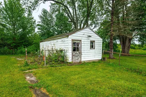 Exterior - 2801 E 29th St, Muncie, IN 47302 photo 11 of 12