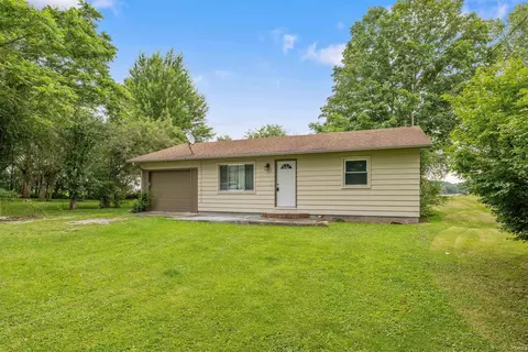 Exterior - 720 N Wayne St, Waterloo, IN 46793 photo 2 of 11