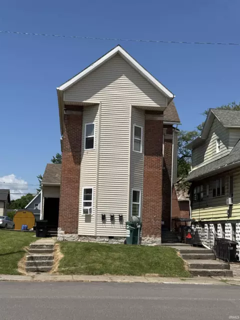 110 S Cowen St, Garrett, IN 46738