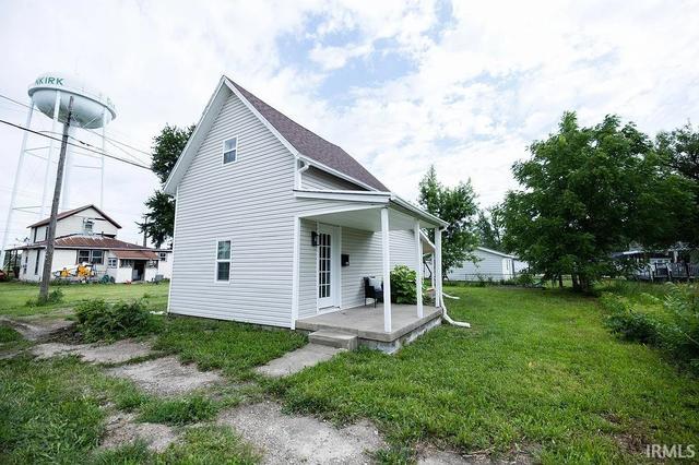 210 W North St, Dunkirk, IN 47336