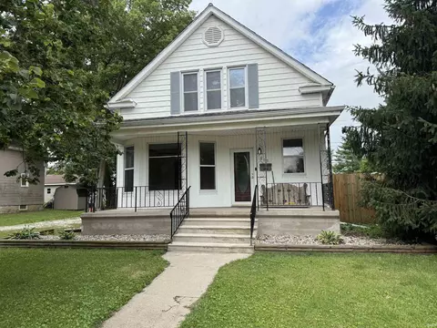 809 N 5th St, Decatur, IN 46733