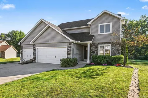 2314 Falcon Dr, Warsaw, IN 46580