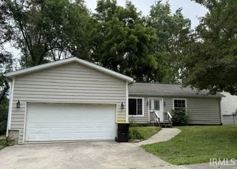 4222 W Curry Ct, Bloomington, IN 47403