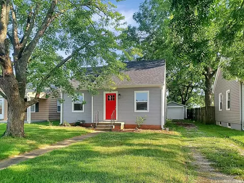 504 E Negley Ave, Evansville, IN 47711