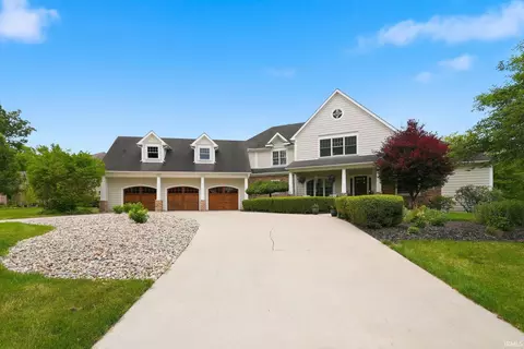 1716 Forest Trl, Fort Wayne, IN 46845
