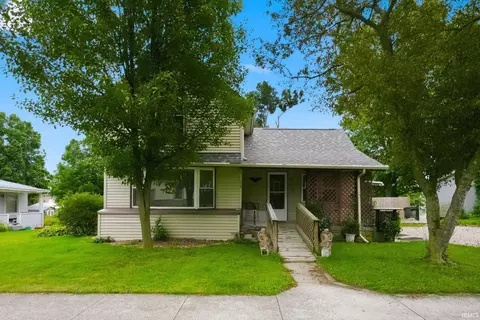 416 N Superior St, Angola, IN 46703