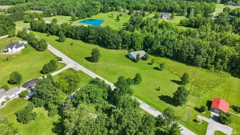 2037 E Widman Rd, Columbia City, IN 46725