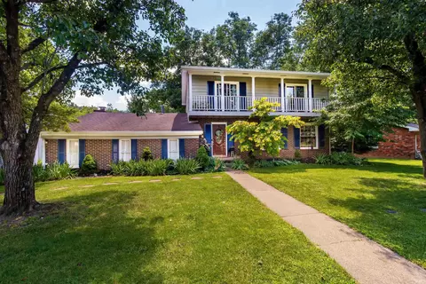 406 Holly Hill Dr, Evansville, IN 47710