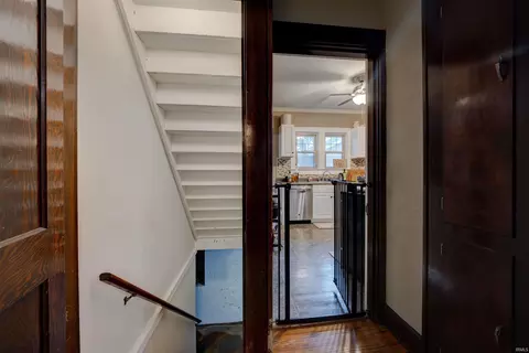 Entry Way - 310 E 5th St, Jasper, IN 47546 photo 5 of 5