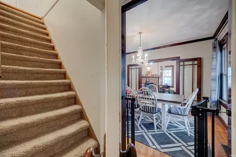 Entry Way - 310 E 5th St, Jasper, IN 47546 photo 3 of 5