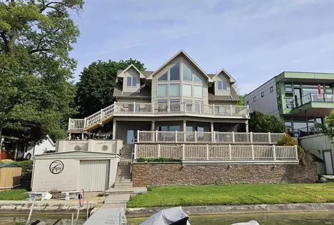 3845 W Sycamore Beach Rd, Angola, IN 46703