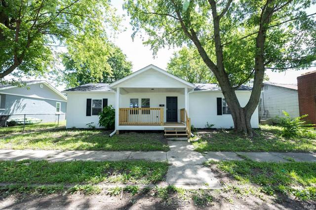8694 S Vine St, Straughn, IN 47387