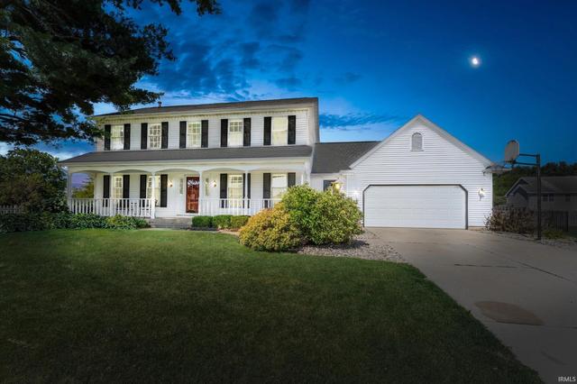 52200 Covered Wagon Trl, Granger, IN 46530
