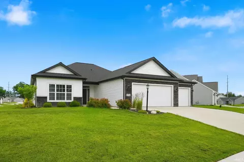 1776 Muruntau Grv, Fort Wayne, IN 46845