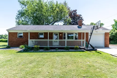 7916 Felger Rd, Fort Wayne, IN 46818