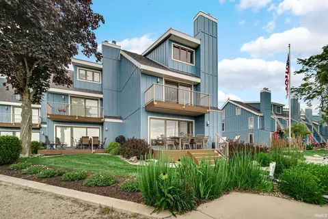 411 E Washington St #16, Culver, IN 46511