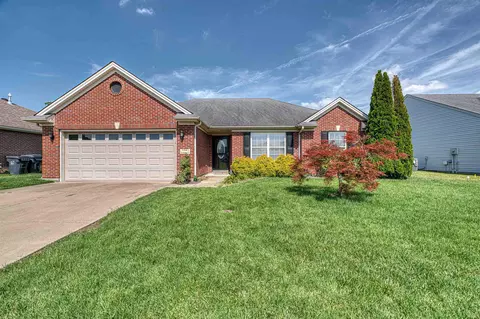 3943 Jazmyne Ct, Evansville, IN 47711