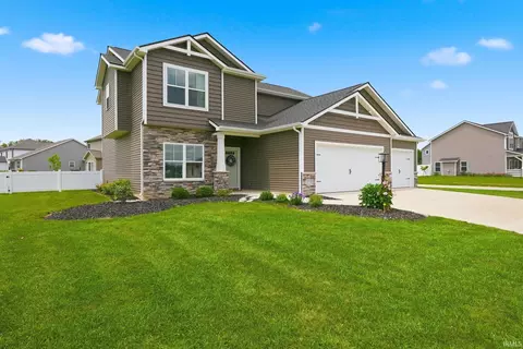 13733 Four Elms Trl, Fort Wayne, IN 46845