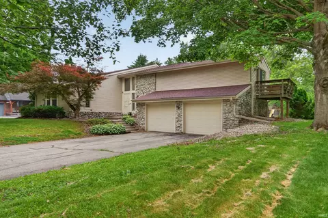 2803 E Locust Ct, Kokomo, IN 46902