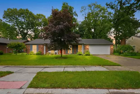 1612 Benham Dr, Fort Wayne, IN 46815