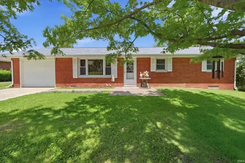 6100 E Robert St, Muncie, IN 47303