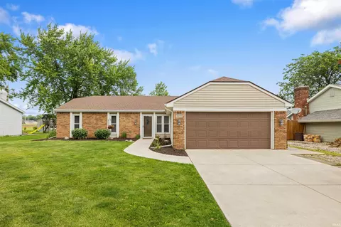 7211 Chivington Dr, Fort Wayne, IN 46815