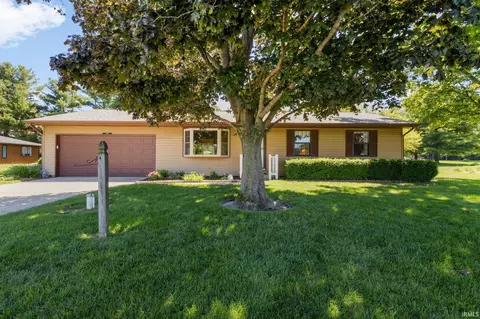 57302 Peggy Dr, South Bend, IN 46619